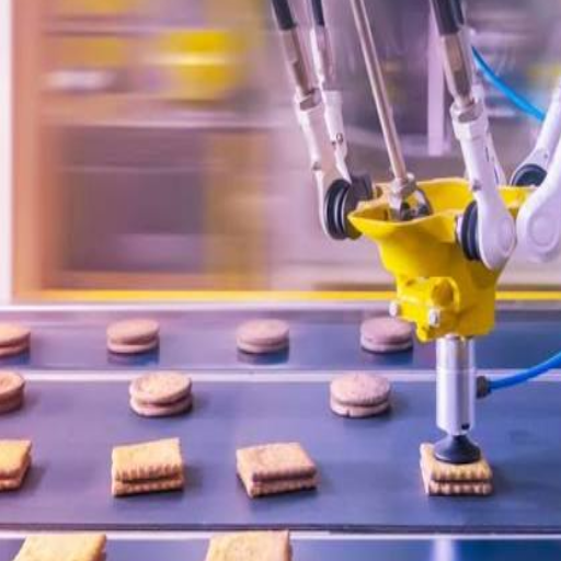 Robots in Food Processing: Applications & Equipment Guide